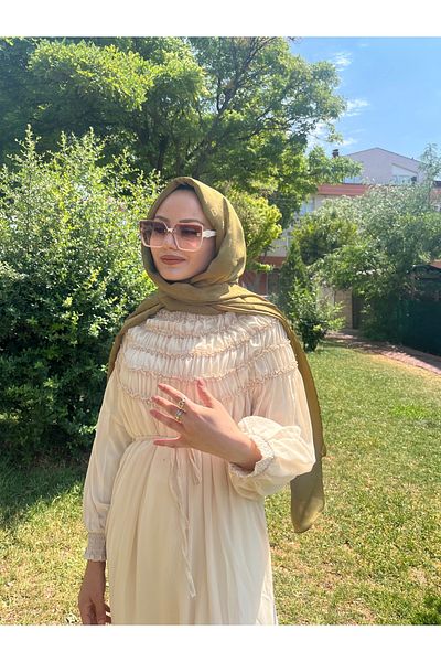 W WARGA Chiffon Dress with Ruffle Chest