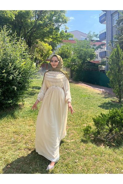 W WARGA Chiffon Dress with Ruffle Chest