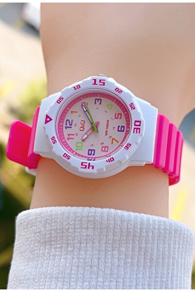 Q&Q Vr19j192y Kids Wristwatch Waterproof with Silicone Cord