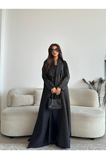 outline مجموعة عباية سوداء مع سترة ثلاثية الطبقات من قماش الجاكار وفستان أسفل العباءة