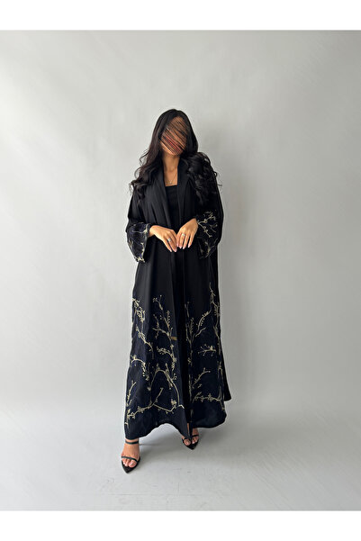outline Black abaya embroidered with blackberry fabric
