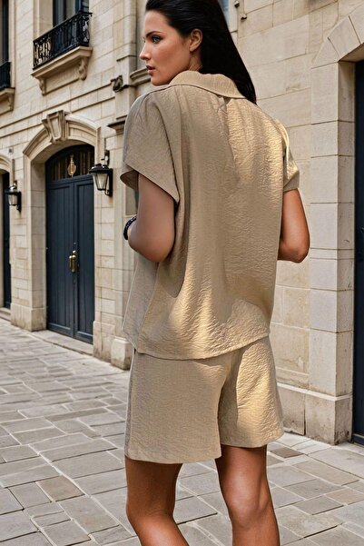 NEW LAVİVA Beige Shirt Collar, Wooden Button Detailed Shirt and Pocket Detailed Shorts Set