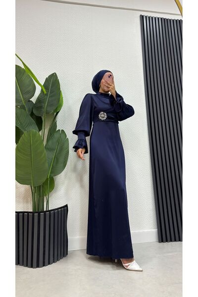 BURCU TESETTÜR Broş Detaylı Abiye 1157