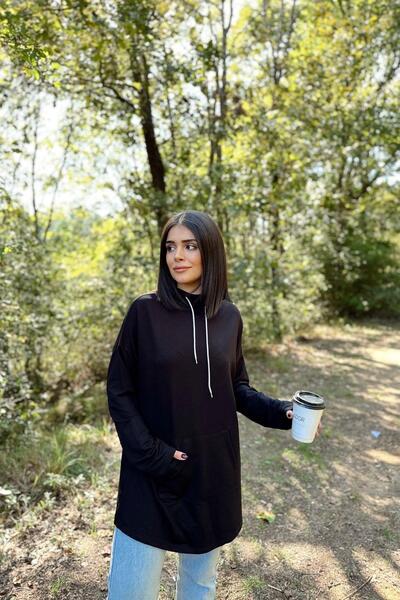 NEW LAVİVA Γυναικείο μαύρο μακρυμάνικο, γιακά με κορδόνια, κουκούλα, τσέπη καγκουρό, φαρδύ, μακρύ φούτερ τουνίκ