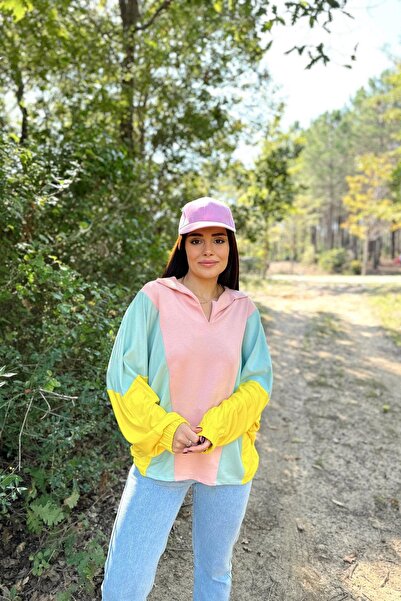 NEW LAVİVA Γυναικείο ροζ λαιμό πόλο, μανίκι νυχτερίδα, ελαστική μανσέτα, ασύμμετρο έγχρωμο μπλοκ, φαρδιά μπλούζα φούτερ