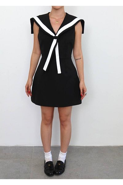 Zey Studio Women's Black Contrast Stripe Collar Detailed Dress