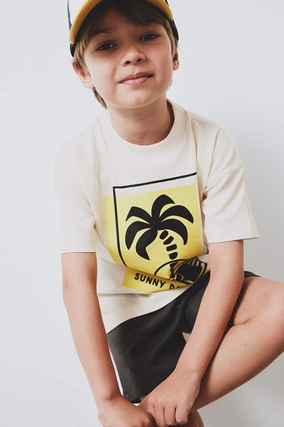 DeFacto Baby Boy 2-Piece Set Palm Pattern Short-Sleeved T-Shirt Elastic Waist Shorts E1200A525Sm