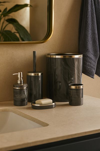 MAKRİ HOME 5 Piece Acrylic Bathroom Set, Stylish and High Quality Acrylic, Silver Color Detail, Gray Marble Pattern