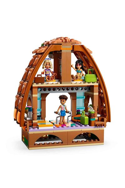 LEGO Friends Family Holiday Village 42673