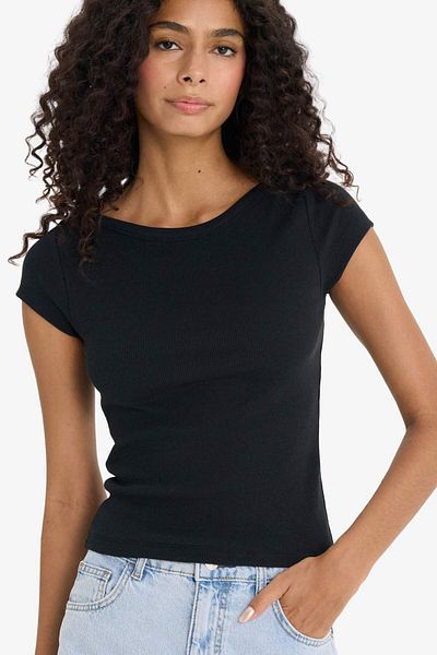 DeFacto Slim Fit Slim Fit Boat Neck Ribbed Camisole Short Sleeve T-Shirt F5015Ax25Sm