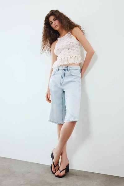 DeFacto Плетена тениска Slim Fit с пискюли F7081AX25SM