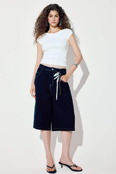 DeFacto تي شيرت Slim Fit ذو قصة ضيقة وياقة قارب وقصيرة الأكمام F5015ax25sm