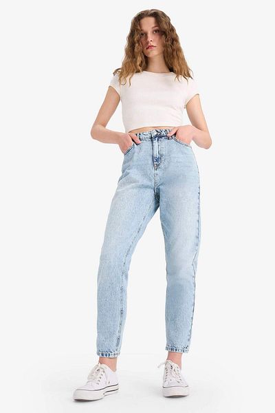 DeFacto Lina Lina Mom Fit Σχισμένο Λεπτομερές Ψηλόμεσο ίσιο παντελόνι μακρύ τζιν E1972AX25HS