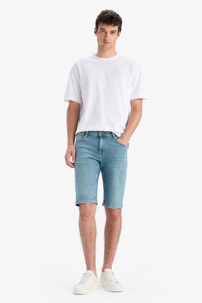 DeFacto Бермуди с прилепнала кройка Slim Cut Jeans F4220AX25SM