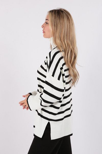 Fashion Friends 23k0276k1 Pulover de damă cu gât roșu