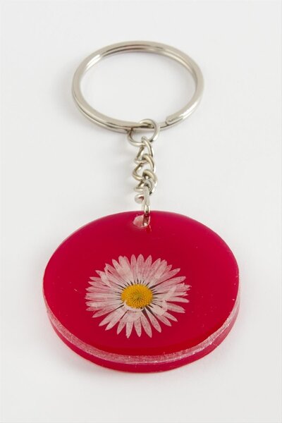 Marsilyan Daisy Epoxy Keychain