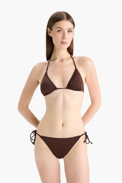 DeFacto Бикини Regular Fit Üstü-fall In Love T3666az25sm