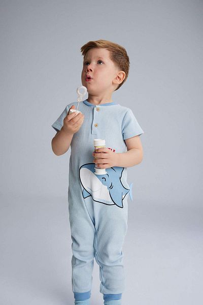 DeFacto Baby Junge Neugeborene Hai Gedruckt Kurzarm Waffel Strampler E7939a525sm