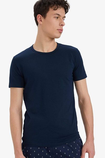 DeFacto Slim Fit Slim Fit Crew Neck Top L4885Az25Sp