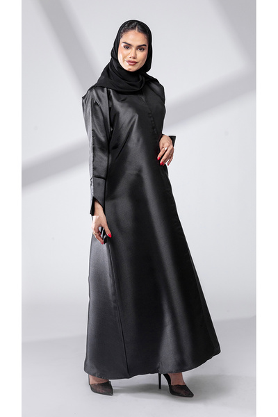 outline Formal black abaya with unique sleeves