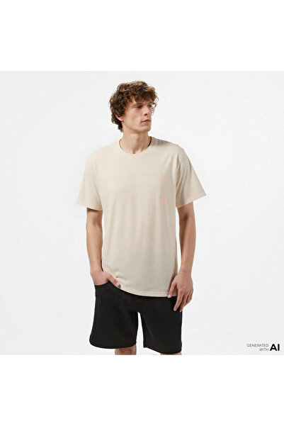 Puma تي شيرت تد تيك تريبليند للرجال باللون الكريمي للتدريب