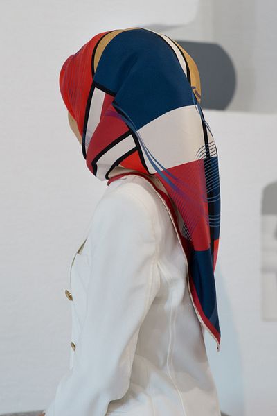 Vissona Silk Scarf with Geometric Pattern - Red/Navy, 100% Twill, 90X90, Hand Stitched