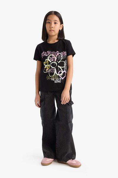 DeFacto Bedrucktes Kurzarm-T-Shirt für Mädchen mit Rundhalsausschnitt E0383A825SM