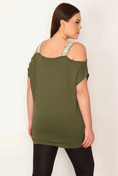 Şans Γυναικείο μεγάλο μέγεθος χακί ώμου Χαμηλό λουράκι και στρίφωμα με πούλιες δαντέλα Λεπτομερής μπλούζα 65n22701