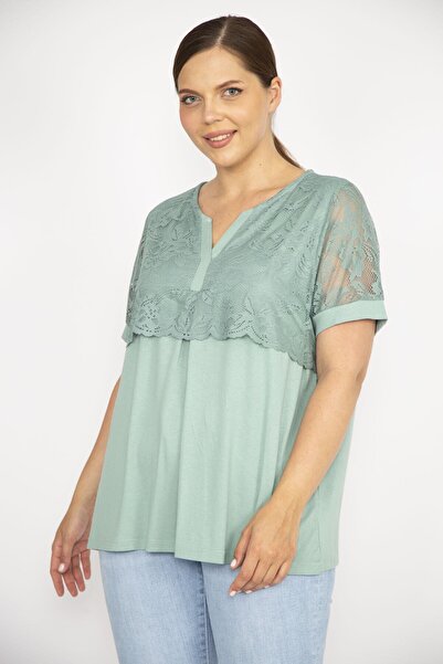 Şans Women's Green Large Size Lace Detailed V-Neck Tunic 65n36610