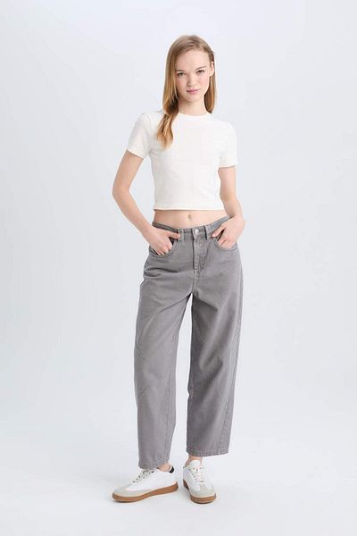 DeFacto Coool Fitted Crew Neck Basic Plain Short Sleeve T-Shirt Z8790Az25Sm