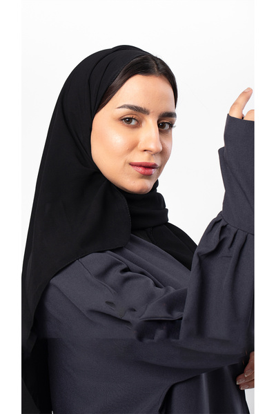 outline Daily abaya with long sleeves, with a finger opening