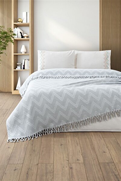 Sevim Двоспальний комплект постільної білизни з жакардовим візерунком і бахромою - Delfina - Сірий
