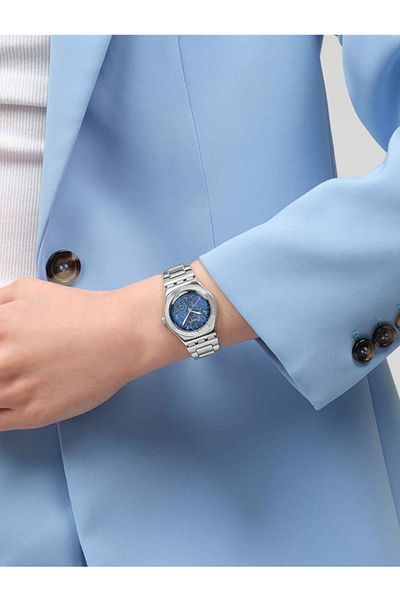 Swatch ساعة يد نسائية Yls235g