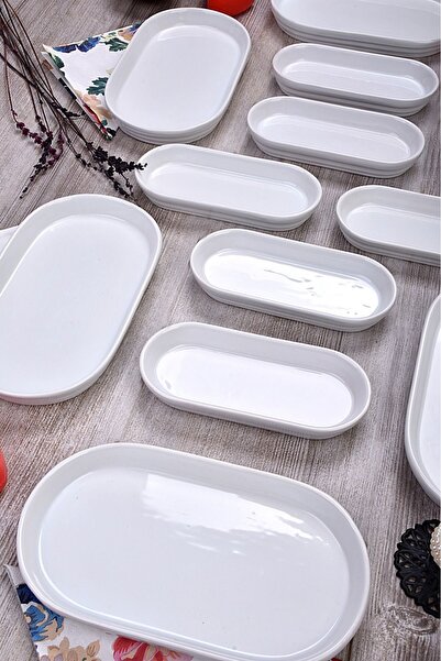 Golden Kitchen 12 Piece Breakfast Serving Set & plate