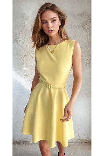 OLSAMODA KADIN ATLAS KUMAŞ KEMERLİ VE CEPLİ KLOŞ ELBİSE