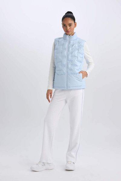 DeFacto DeFactoFit Water Repellent - Vestă sport gonflabilă matlasată cu guler și fermoar D6082AX25SP