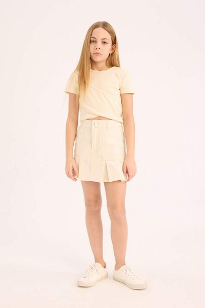 DeFacto Girls Slim Fit Slim Fit Crew Neck Short Sleeve T-Shirt D9269A825Sm