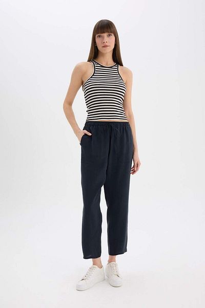 DeFacto Straight Fit Double Pocket High Waist Straight Leg Modal Fabric Pants E5962Ax25Sp