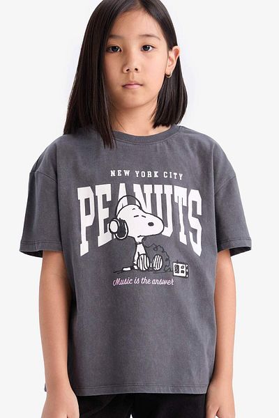DeFacto Girls Snoopy Relax Fit Crew Neck Short Sleeve T-Shirt D8821A825Sp