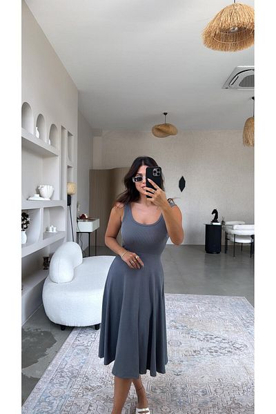 Buket Teke Rochie camisole cu bretele antracit