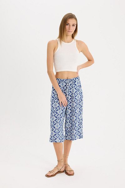 DeFacto Hohe, elastische, taillierte, gemusterte Viskose-Caprihose I6823az25sm