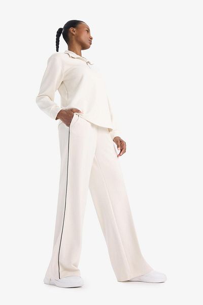 DeFacto Fit Wide Leg Wide Leg Standard μέγεθος Modal Athlete Slim Παντελόνι D7128ax25sp