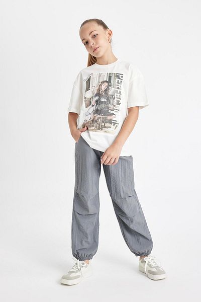 DeFacto Girl's Gray Parachute Fabric Jogger Pants - Elastic Waist and Leg Pocket D0646A824Sm
