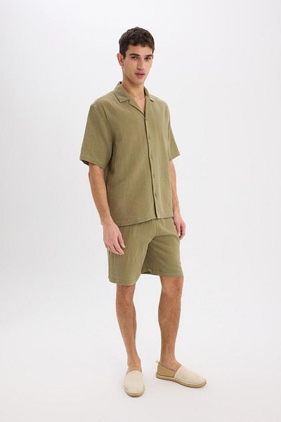 DeFacto 100% Baumwolle Relax Fit Musselin Basic Plain Bermuda Shorts mit Taschen C7589ax25sm