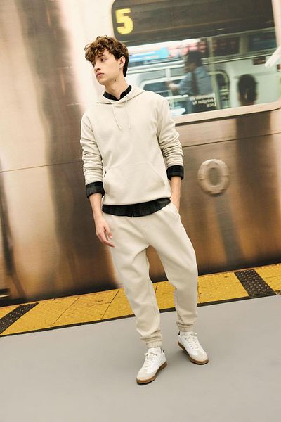 DeFacto Regular Fit Jogginghose mit Taschen, Schnürung an der Taille, elastisches Bein B6155ax24au