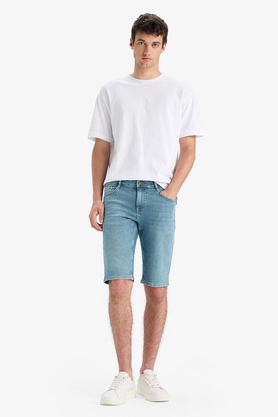 DeFacto Бермуди с прилепнала кройка Slim Cut Jeans F4220AX25SM