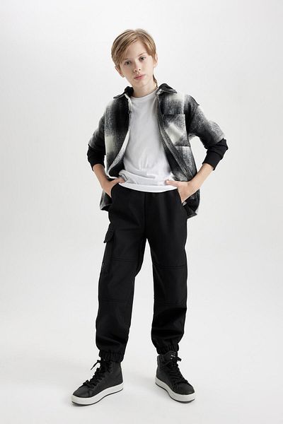 DeFacto Boys' Plush Fleece Lined Jogger Pants with Elastic Waist and Legs and Cargo Pockets D3460A824Wn