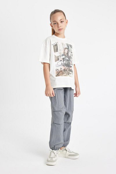 DeFacto Girl's Gray Parachute Fabric Jogger Pants - Elastic Waist and Leg Pocket D0646A824Sm