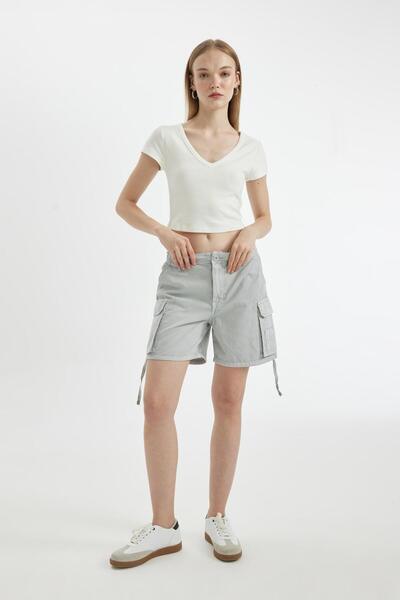 DeFacto Coool Regular Fit Normal Bel Kısa Paça Gabardin Şort D1006AX24SM