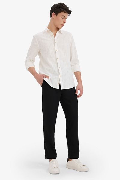DeFacto Pantaloni din țesătură de vară Relax Fit, cu croiala confortabilă, cu picioare scurte, cu aspect de in E4790AX25SM